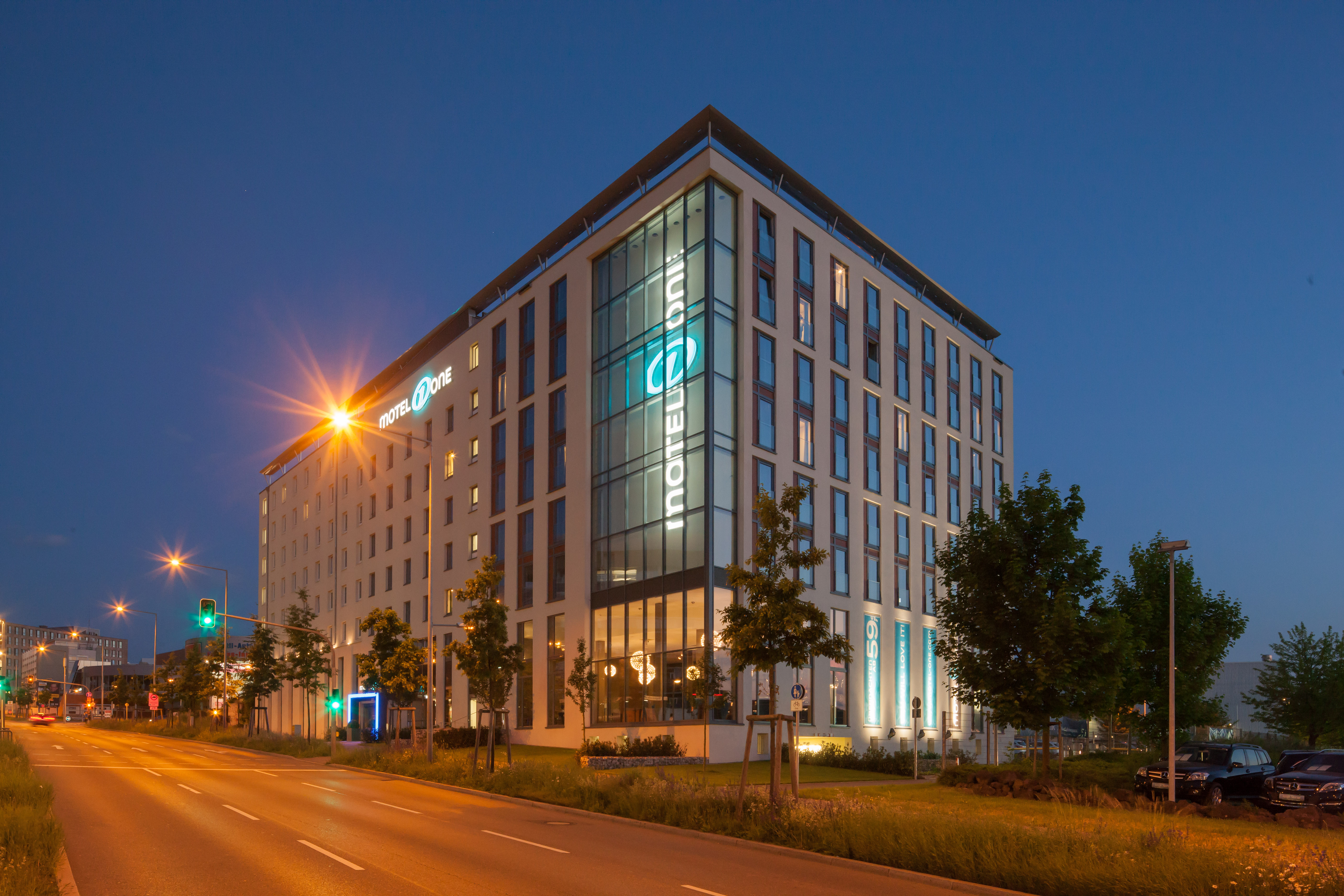 Hotel Stuttgart Motel One Design Hotels Stuttgart