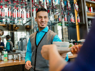 Training on the job during the apprenticeship: Coffee making at the bar