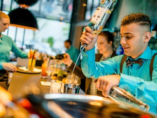 Barkeeper at Motel One: cocktails and longdrinks for our guests